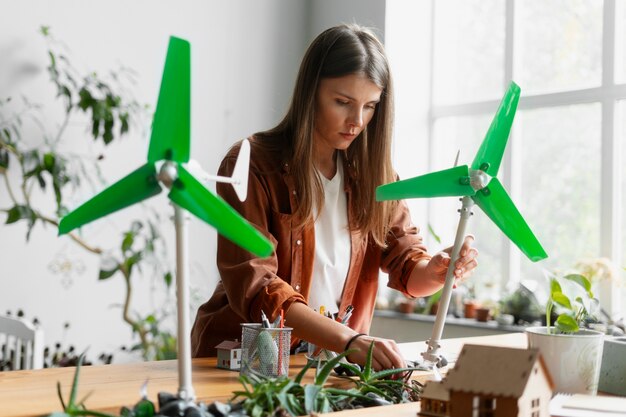 Jakie są kluczowe wyzwania w integracji zrównoważonych praktyk produkcyjnych?